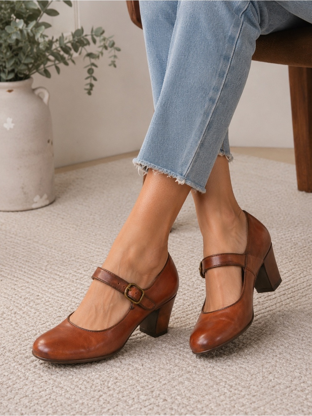 Sofft Brown Leather Mary Jane Block Heel Pumps